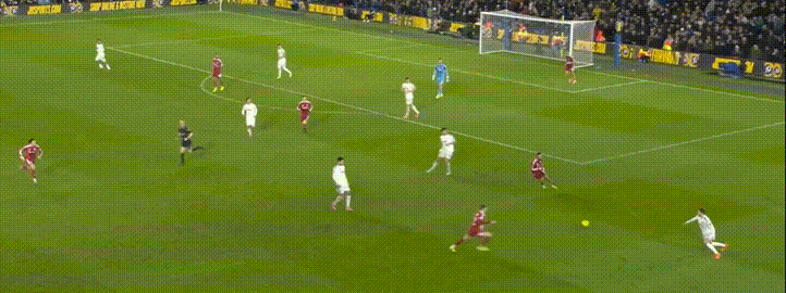 意甲冲刺阶段走向成谜；芝加哥公牛更衣室发声；赛场秩序良好；数据趋势出现新变化的简单介绍-爱游戏注册