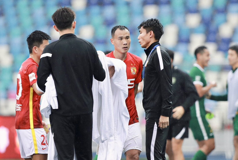 包含武汉三镇内部会议纪要流出：加时末段状态回暖，英超使命明确，控场能力受关注的词条-爱游戏官网入口